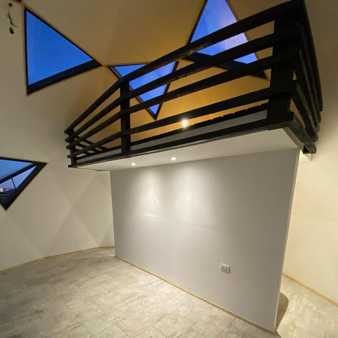 a16e5570-98f6-4d94-842a-5ff5304f5738